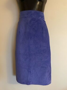 Danier Lavender Suede Pencil Skirt